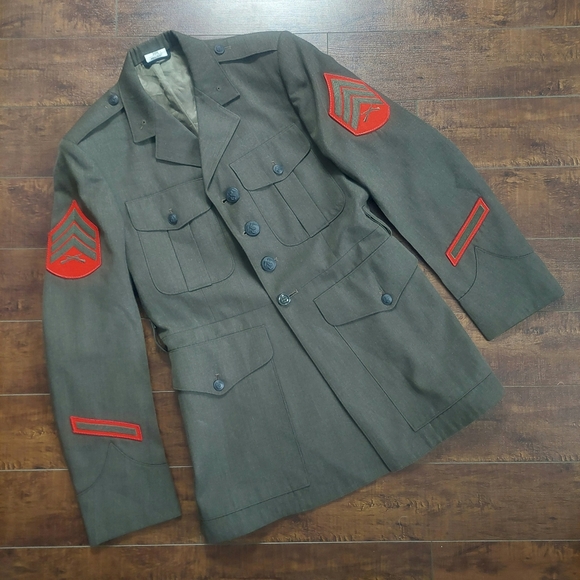 DSCP Other - 1970's Era US Marine Corps Male Enlisted Service Uniform Coat Size 39R